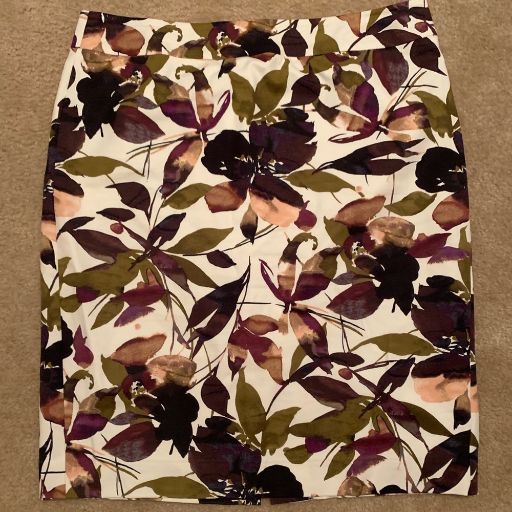 Ann Taylor floral skirt